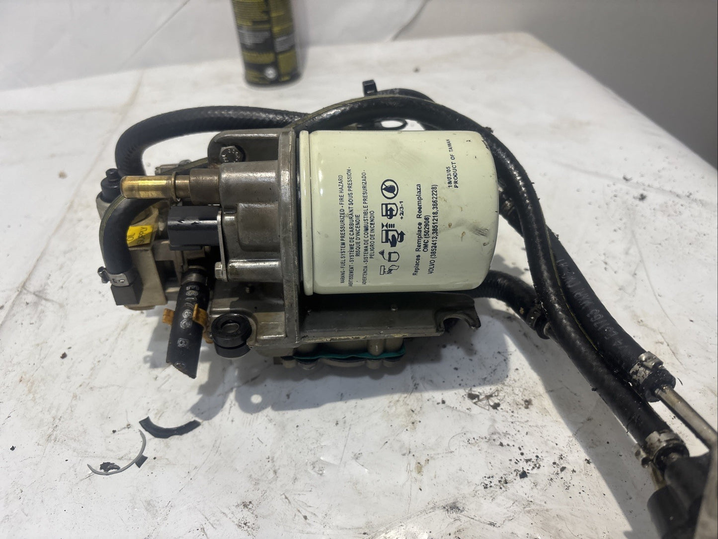 5000372 439707 Evinrude 98 Ficht 115hp E115FTLECS oil lift pump oil injector D3