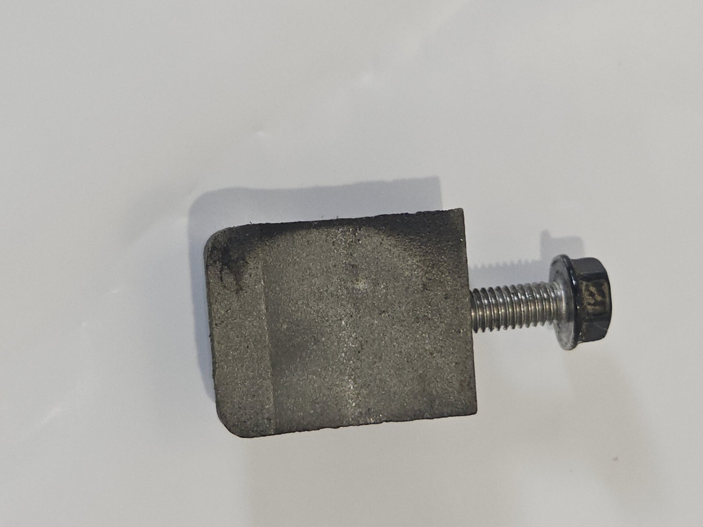 UPPER MOUNT BRACKET MERCURY OUTBOARD 41211