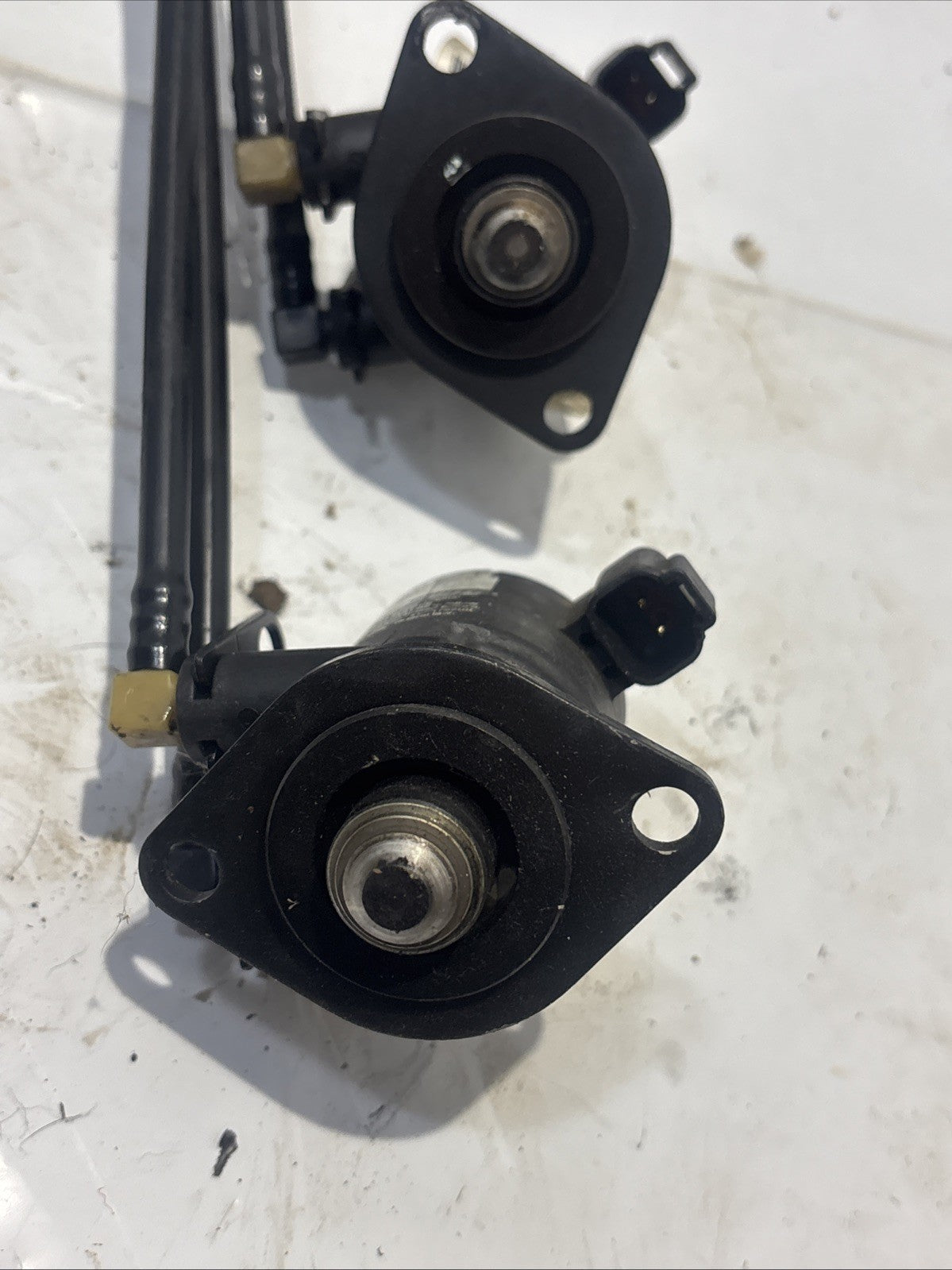 Evinrude Ficht 115hp outboard fuel injector set 5001156