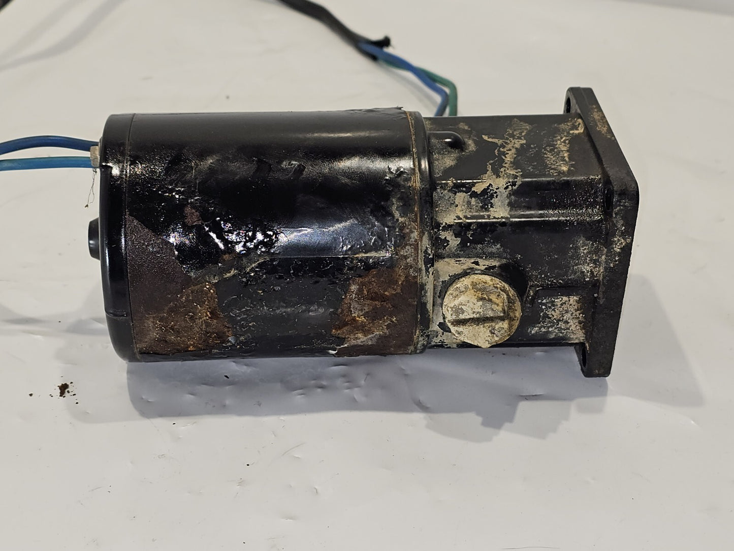 POWER TRIM MOTOR MERCURY 826729A10