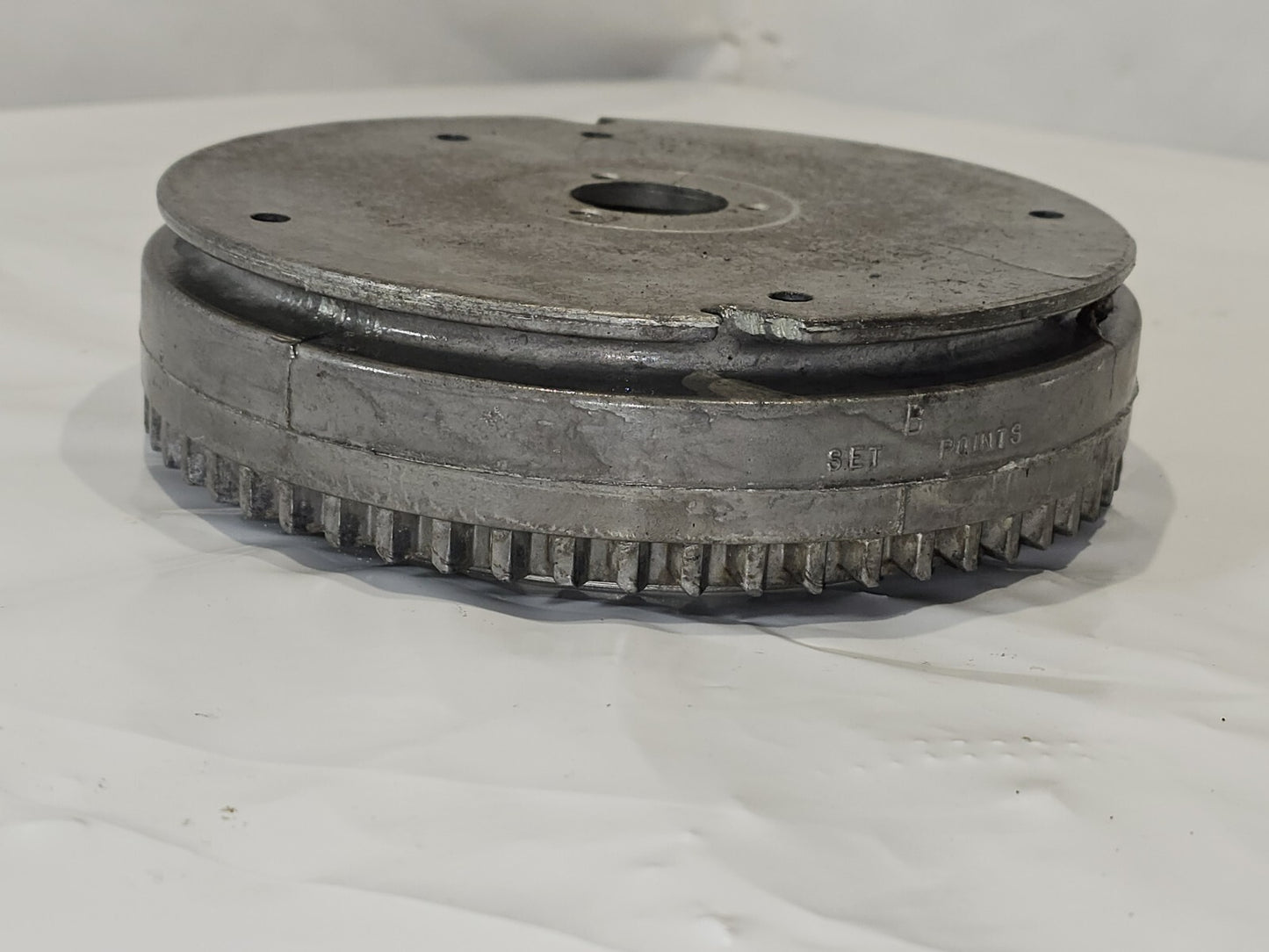 FLYWHEEL EVENRUDE OUTBOARD 0580562