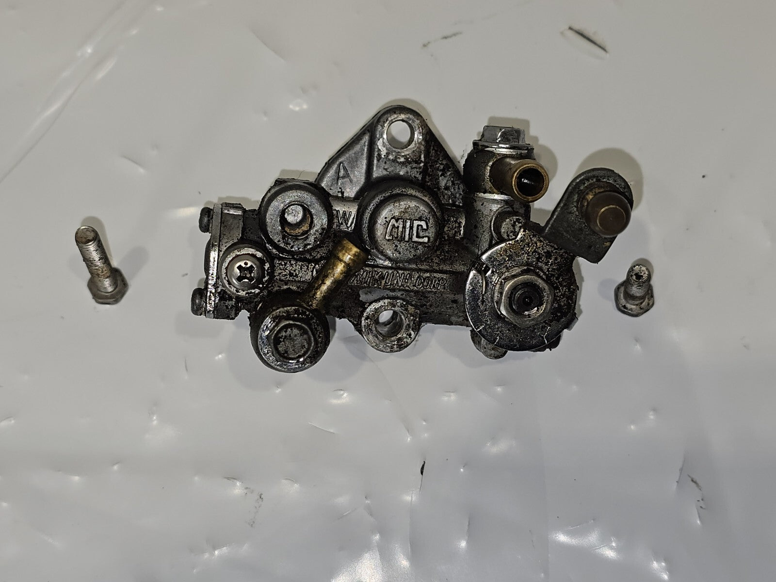 1989 Mercury 135 hp Oil Pump Assembly 815698T  41032